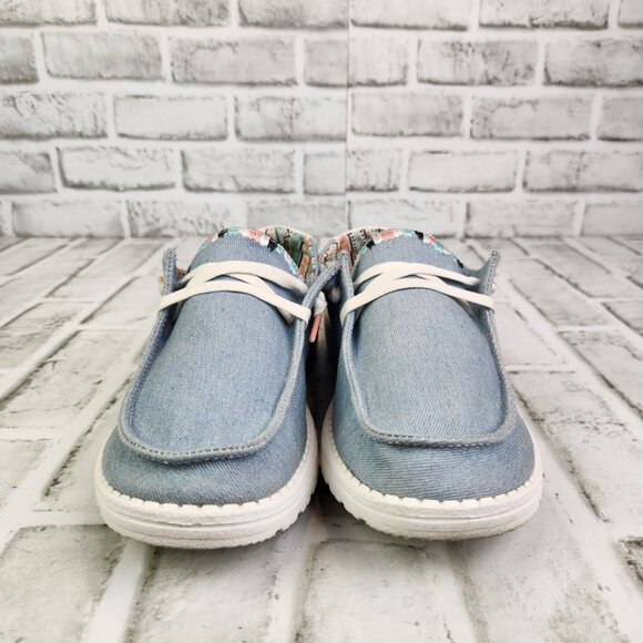 Hey Dude Wendy Boho Women's Size 8 Blue Denim Slip On Comfort Casual Flat Shoes - Picture 2 of 10